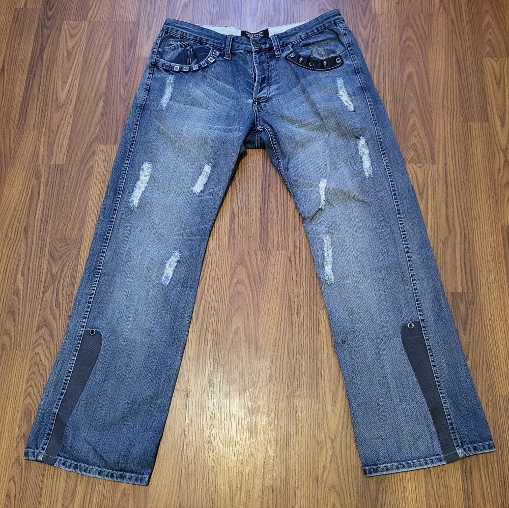Wooquat 36x32 Men’s Distressed Jeans Skull Studded Embroidered Biker Bootcut